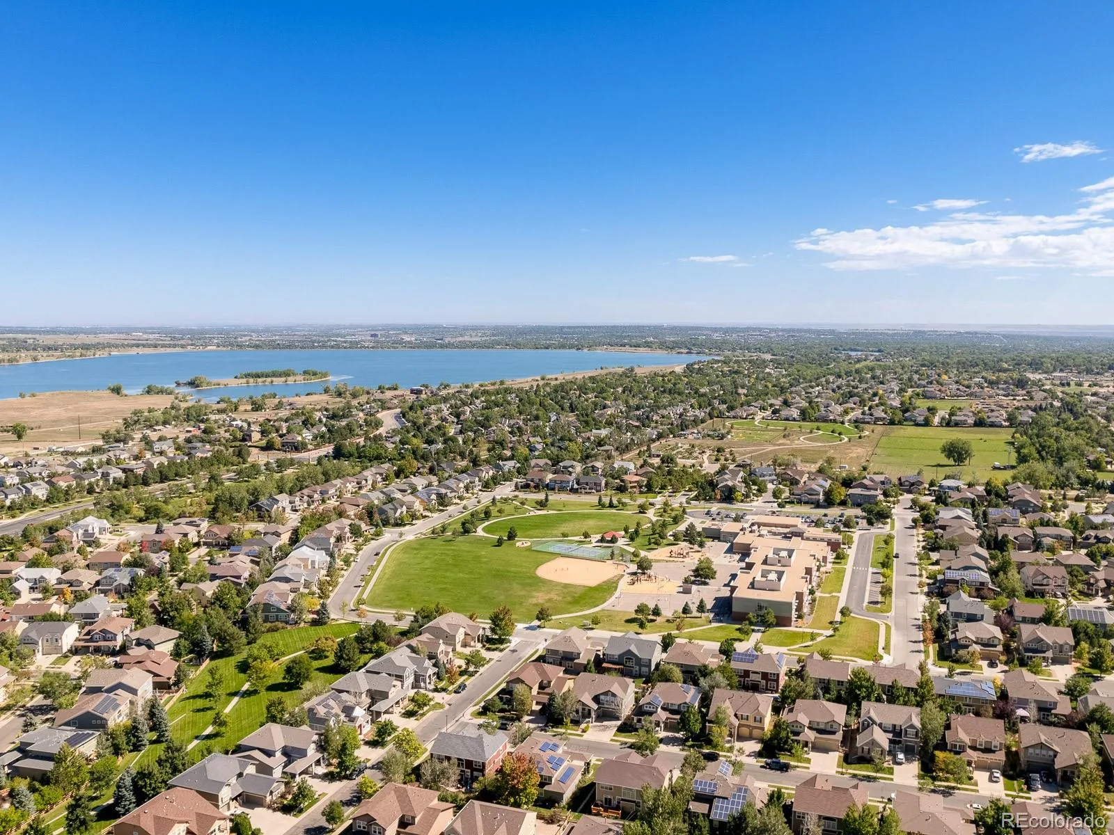 8657 Devinney Street Arvada CO 80005 | MLS #REC4677452 08252026174822 1600 47