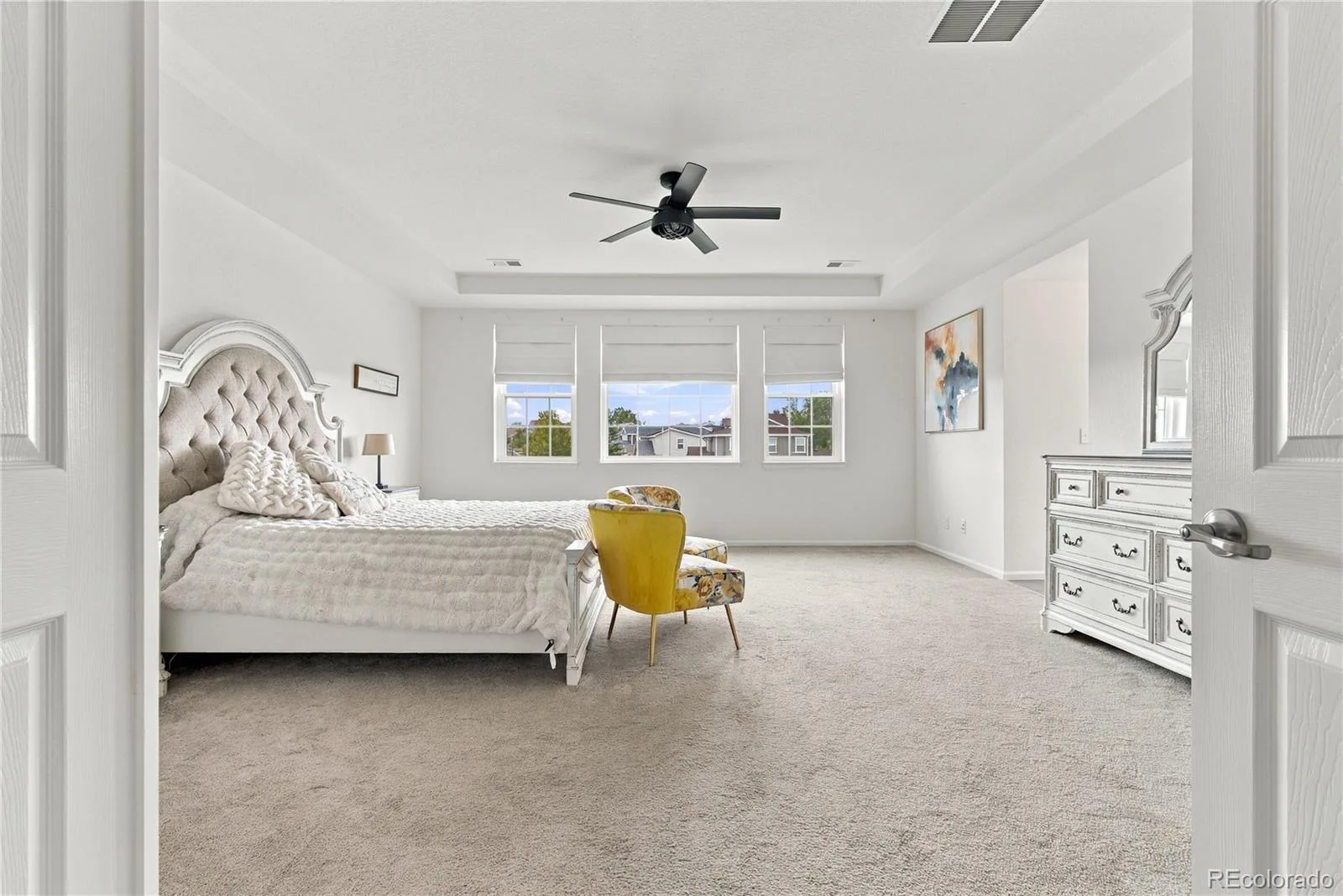 26574 E Arapahoe Place Aurora CO 80016 | MLS #REC4677663 09232026052701 1600 25