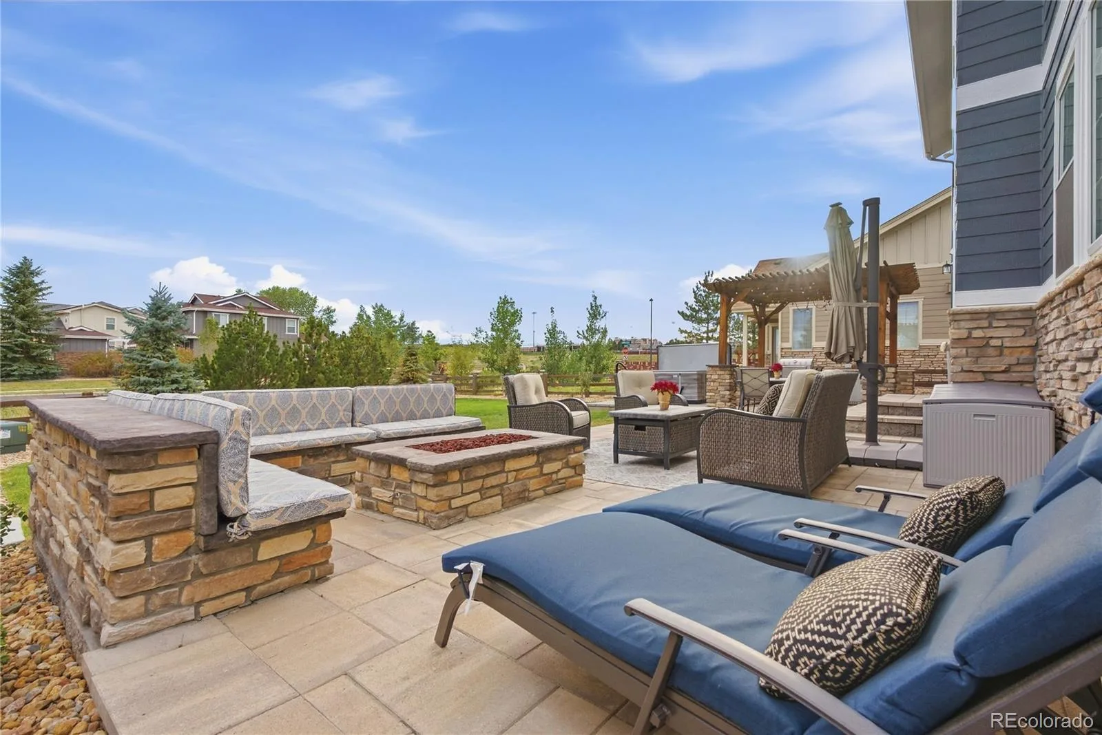 26574 E Arapahoe Place Aurora CO 80016 | MLS #REC4677663 09232026052701 1600 33