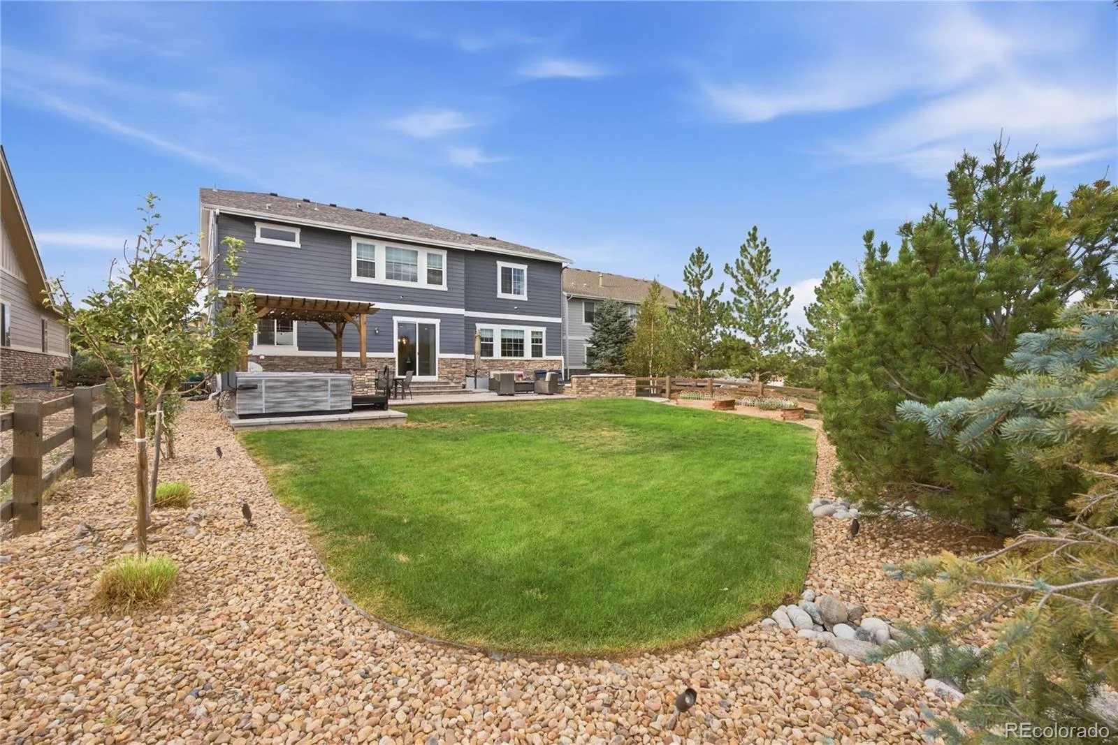 26574 E Arapahoe Place Aurora CO 80016 | MLS #REC4677663 09232026052701 1600 47