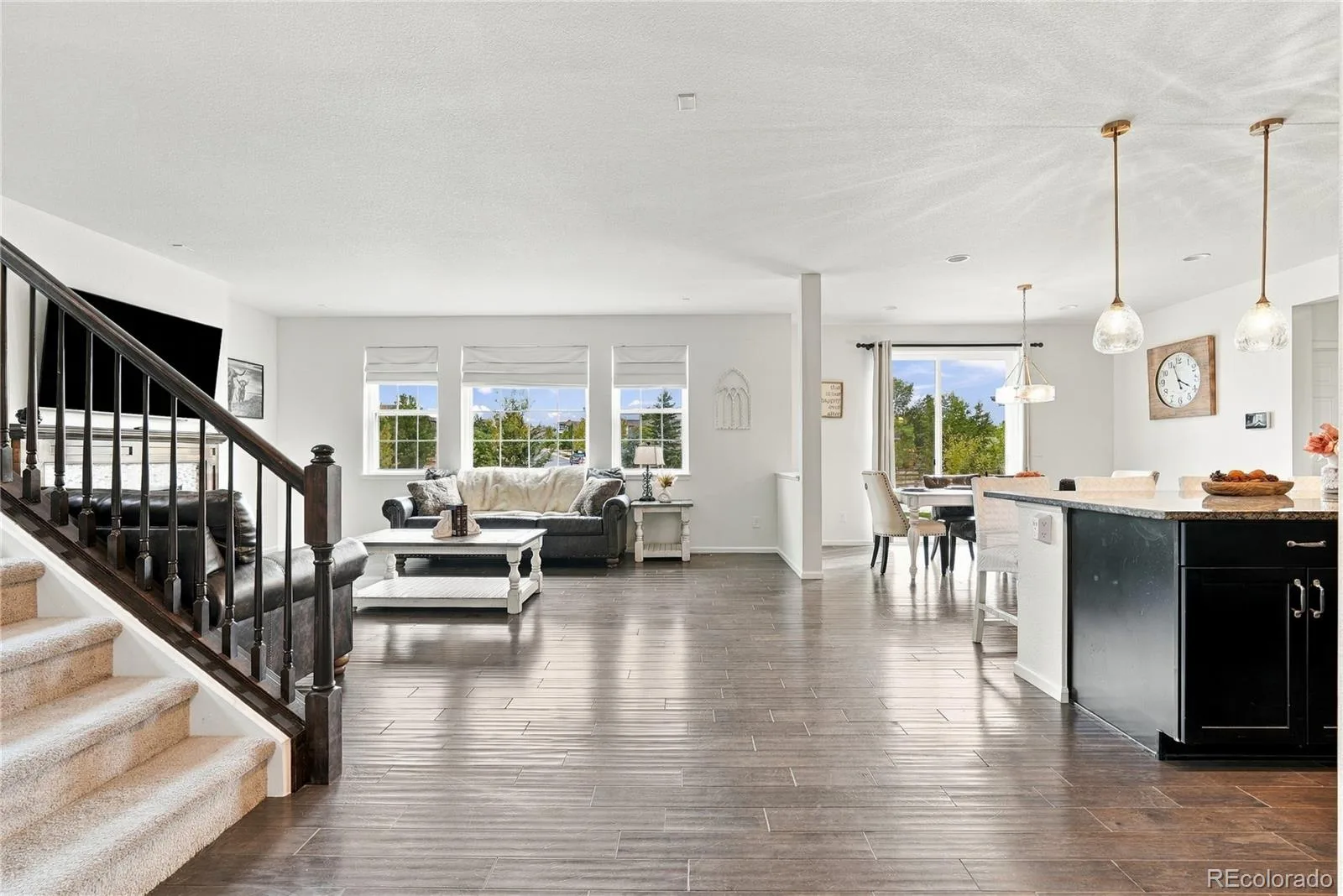 26574 E Arapahoe Place Aurora CO 80016 | MLS #REC4677663 09232026052701 1600 7