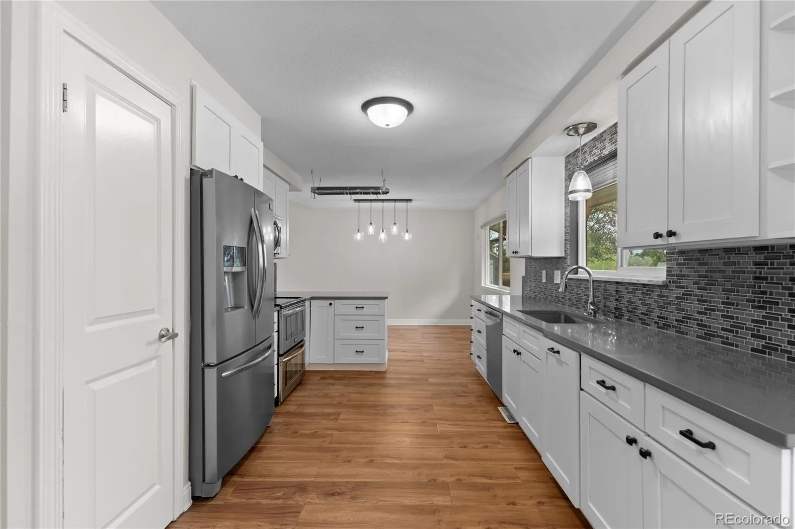 20857 E Shefield Place Parker CO 80138 | MLS #REC4679397 07092026004638 1600 18
