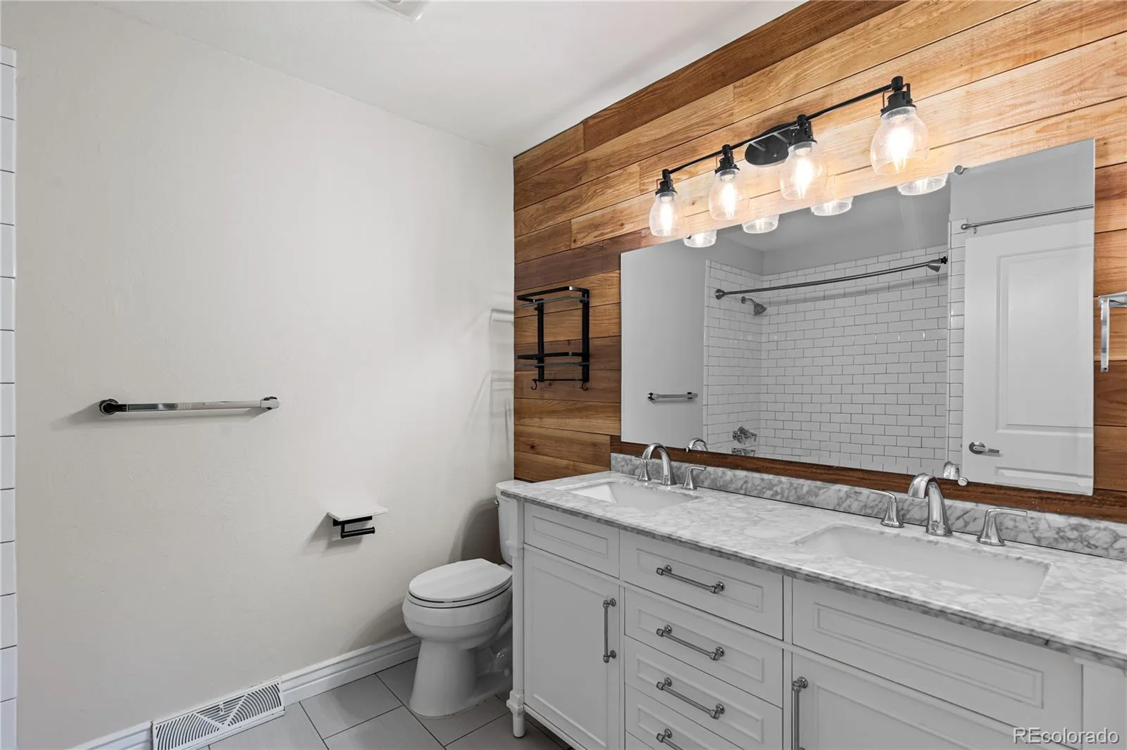 20857 E Shefield Place Parker CO 80138 | MLS #REC4679397 07092026004638 1600 25