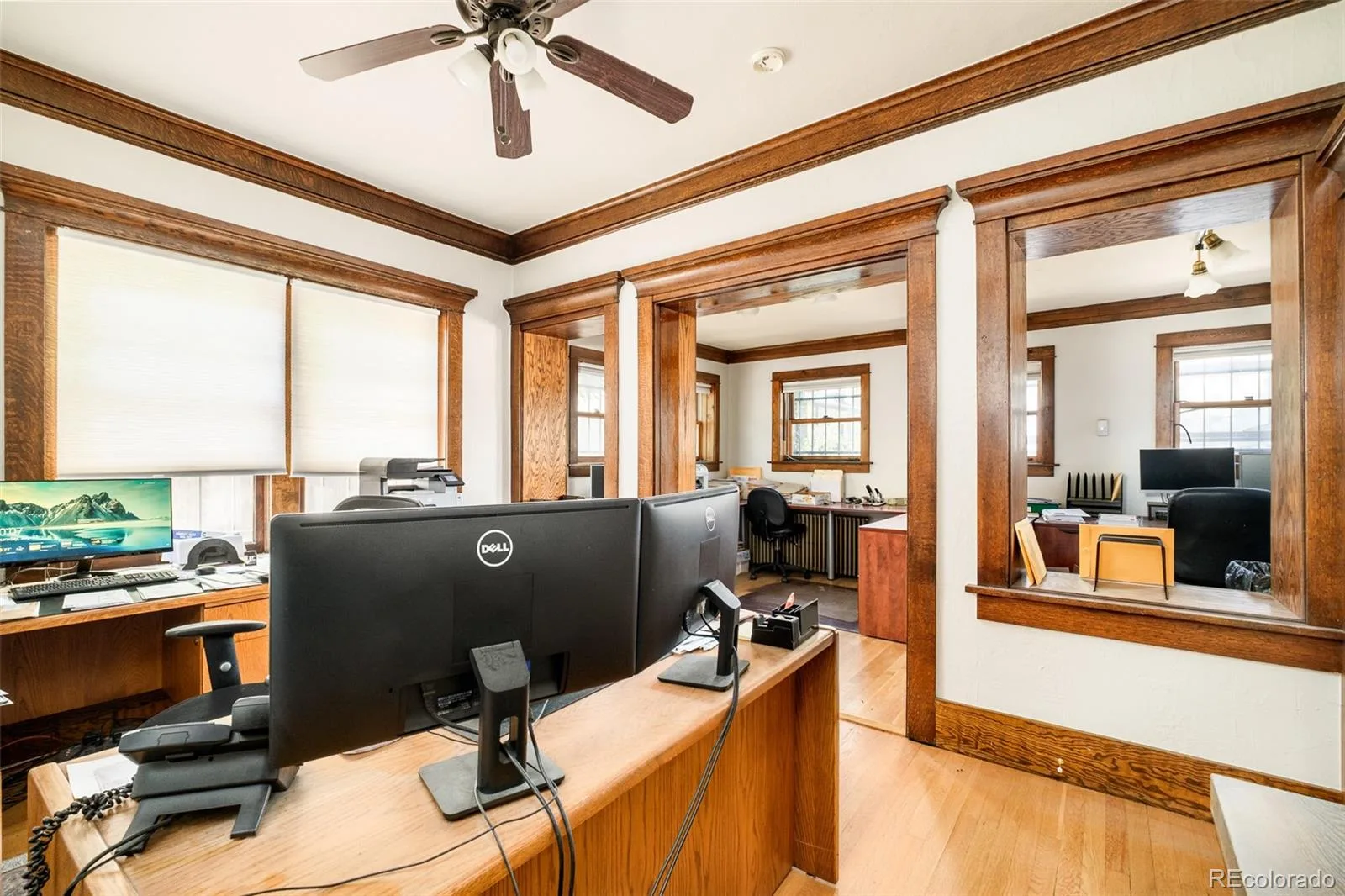 2015 York Street Denver CO 80205 | MLS #REC4680350 09232026052801 1600 14