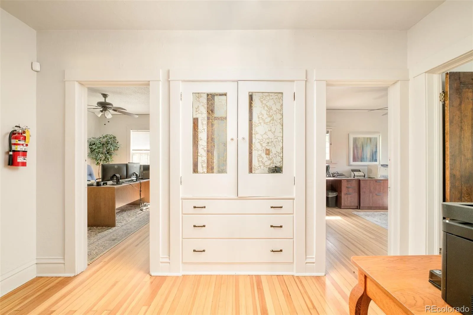 2015 York Street Denver CO 80205 | MLS #REC4680350 09232026052801 1600 17