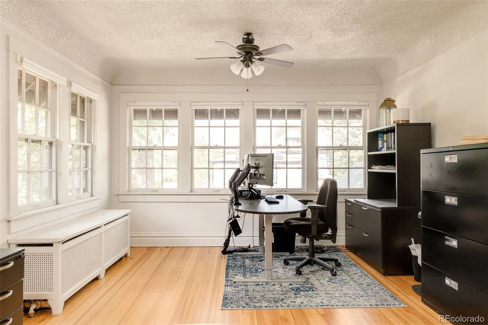 2015 York Street Denver CO 80205 | MLS #REC4680350 09232026052801 1600 22