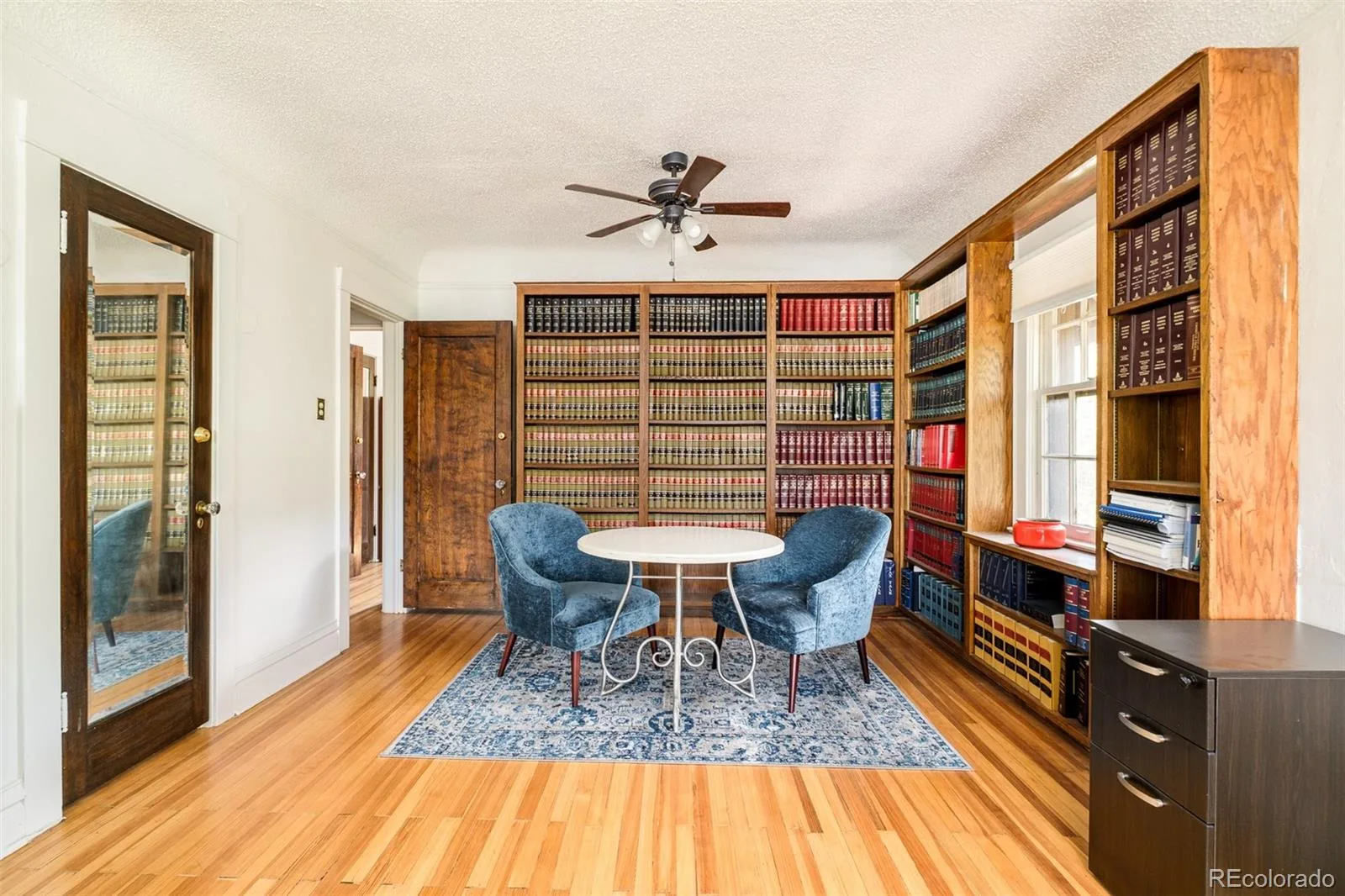 2015 York Street Denver CO 80205 | MLS #REC4680350 09232026052801 1600 23