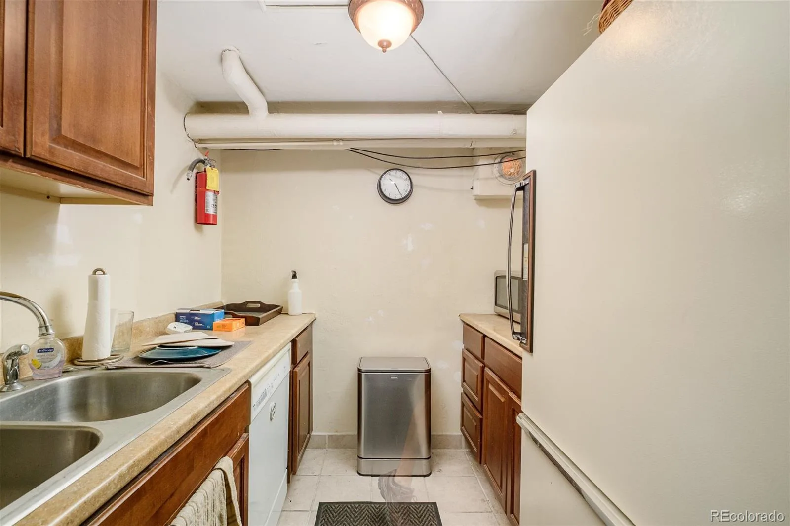 2015 York Street Denver CO 80205 | MLS #REC4680350 09232026052801 1600 27