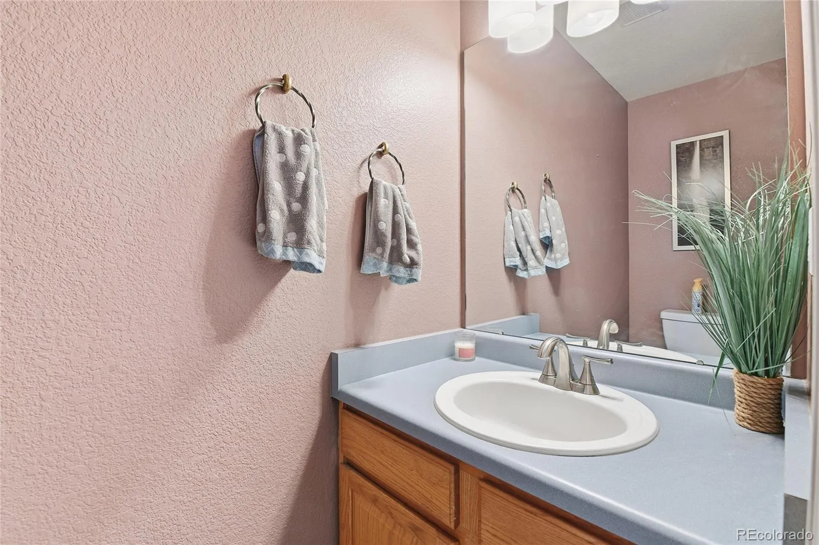 04012026201814 1600 21