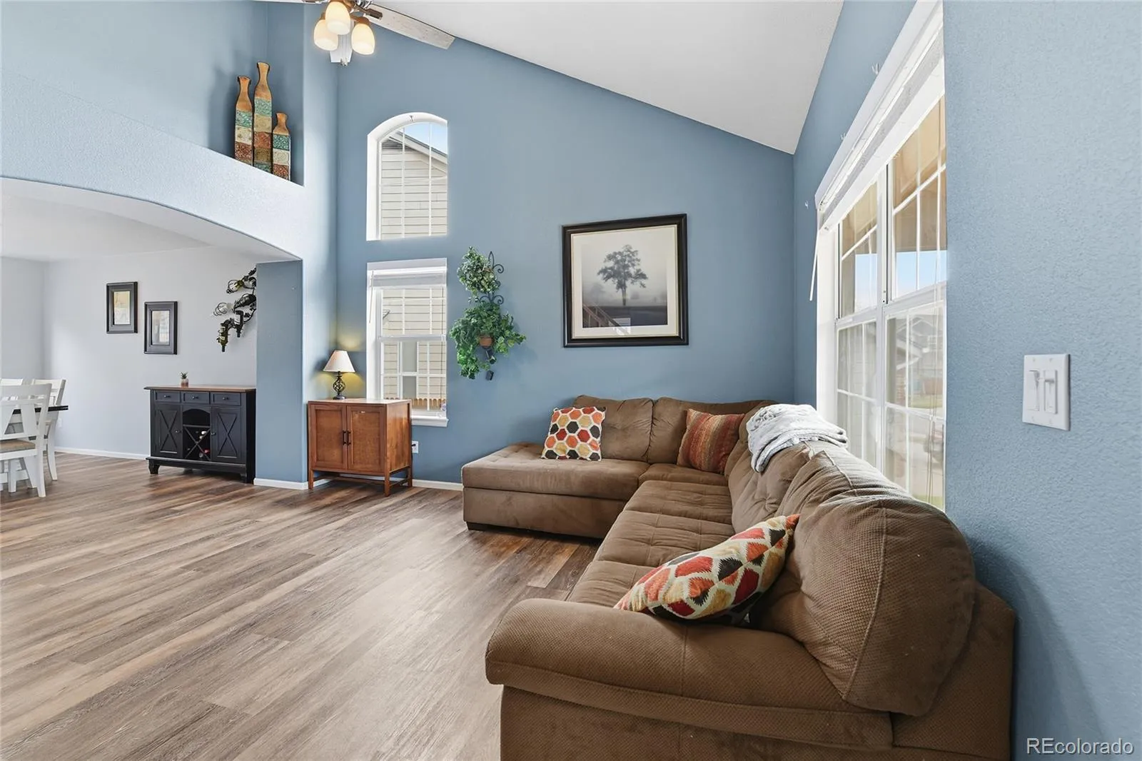 04012026201814 1600 4