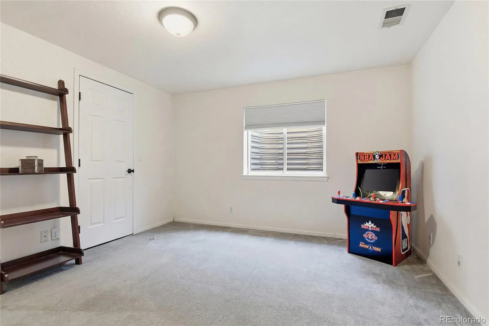 04012026201814 1600 40