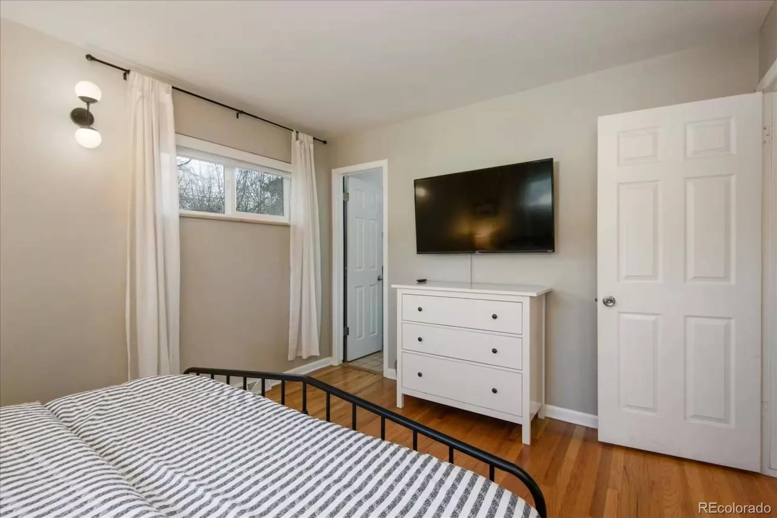 991 E Cottonwood Avenue Centennial CO 80121 | MLS #REC4681064 09232026052810 1600 14