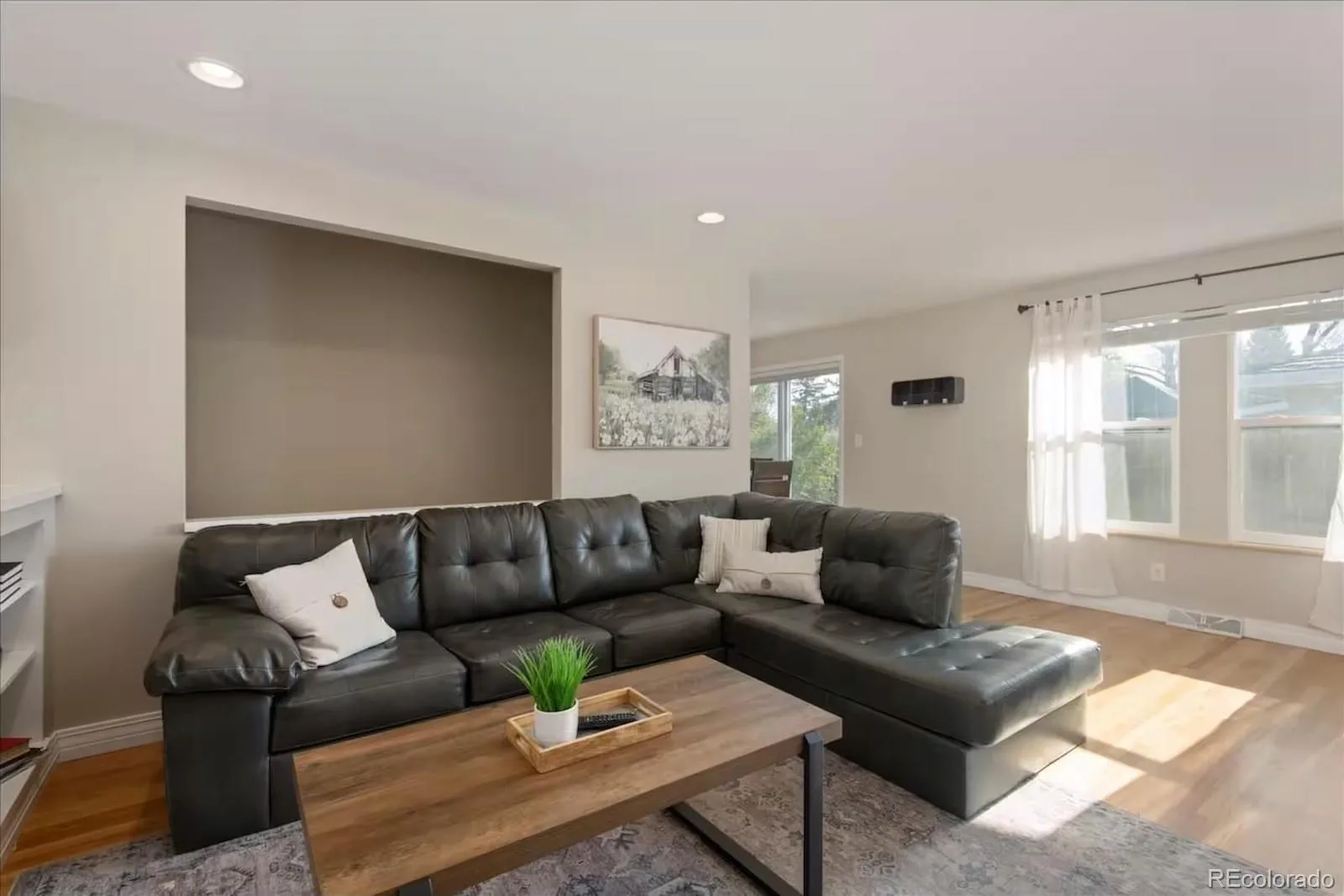 991 E Cottonwood Avenue Centennial CO 80121 | MLS #REC4681064 09232026052810 1600 2