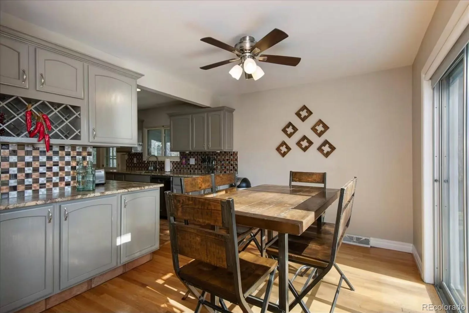 991 E Cottonwood Avenue Centennial CO 80121 | MLS #REC4681064 09232026052810 1600 7