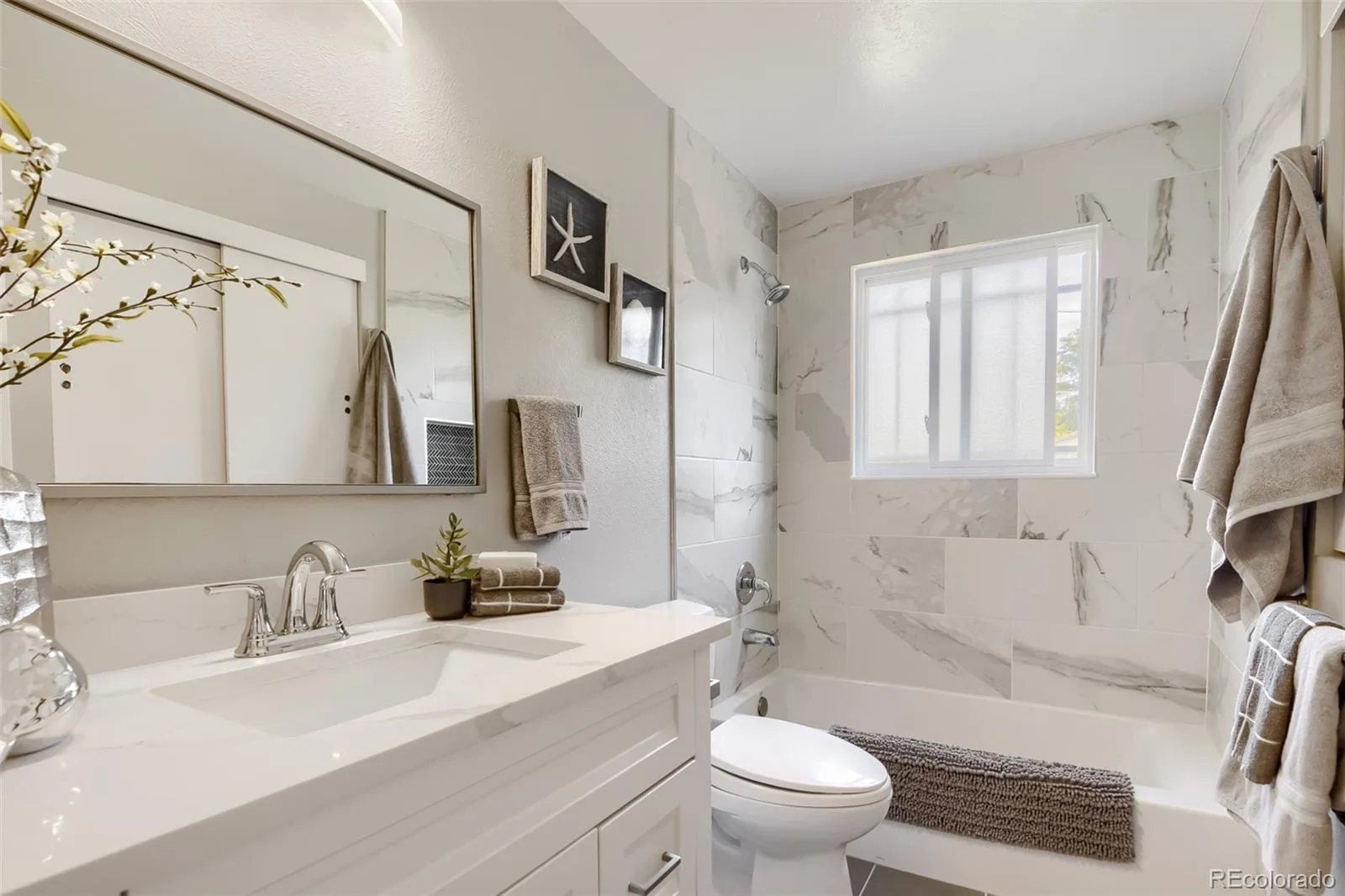 13097 E Center Avenue Aurora CO 80012 | MLS #REC4681416 09232026052817 1600 20