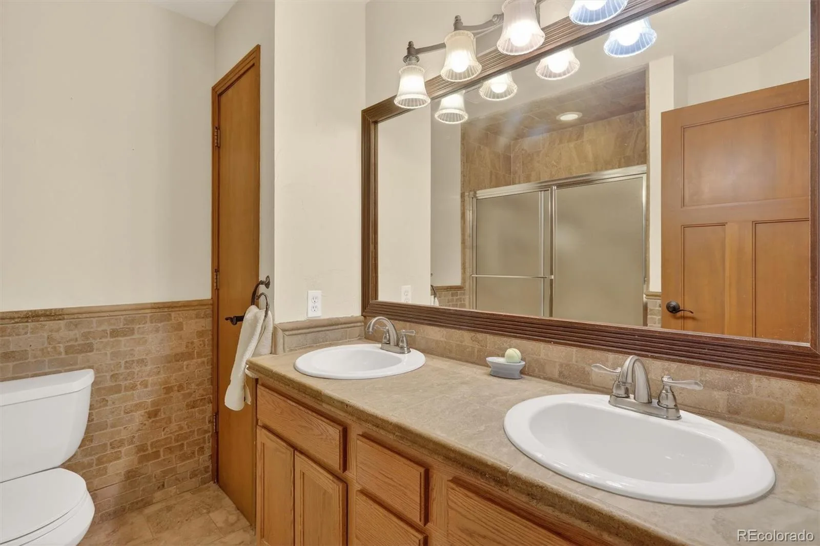 12421 W 9th Place Golden CO 80401 | MLS #REC4682829 07312026224857 1600 27
