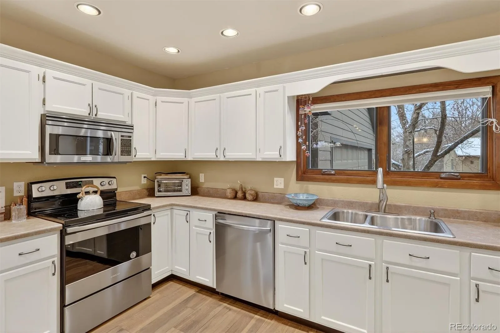 12421 W 9th Place Golden CO 80401 | MLS #REC4682829 07312026224857 1600 9