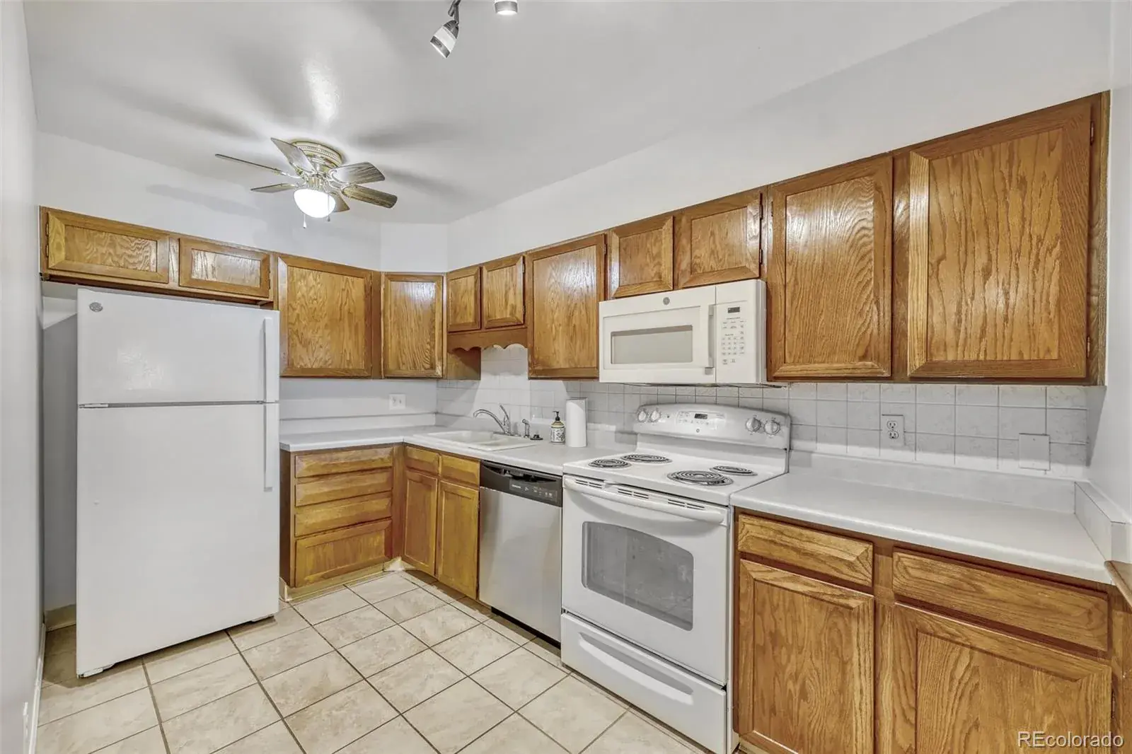 13626 E Bates Avenue #103 Aurora CO 80014 MLS #REC4687403 02122026194424 1600 7