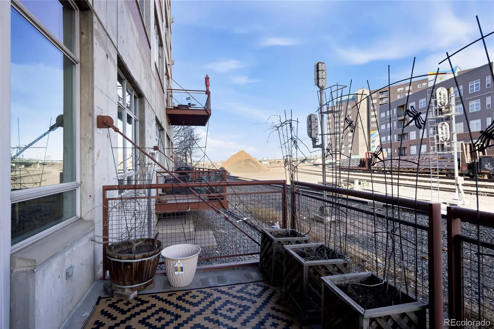 02192026011926 1600 15