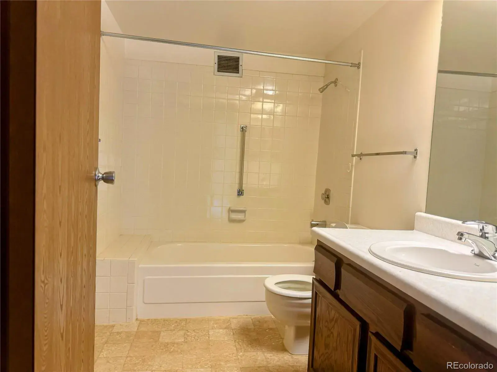 13601 E Marina #508 Aurora CO 80014 MLS #REC4688345 09232025014758 1600 21