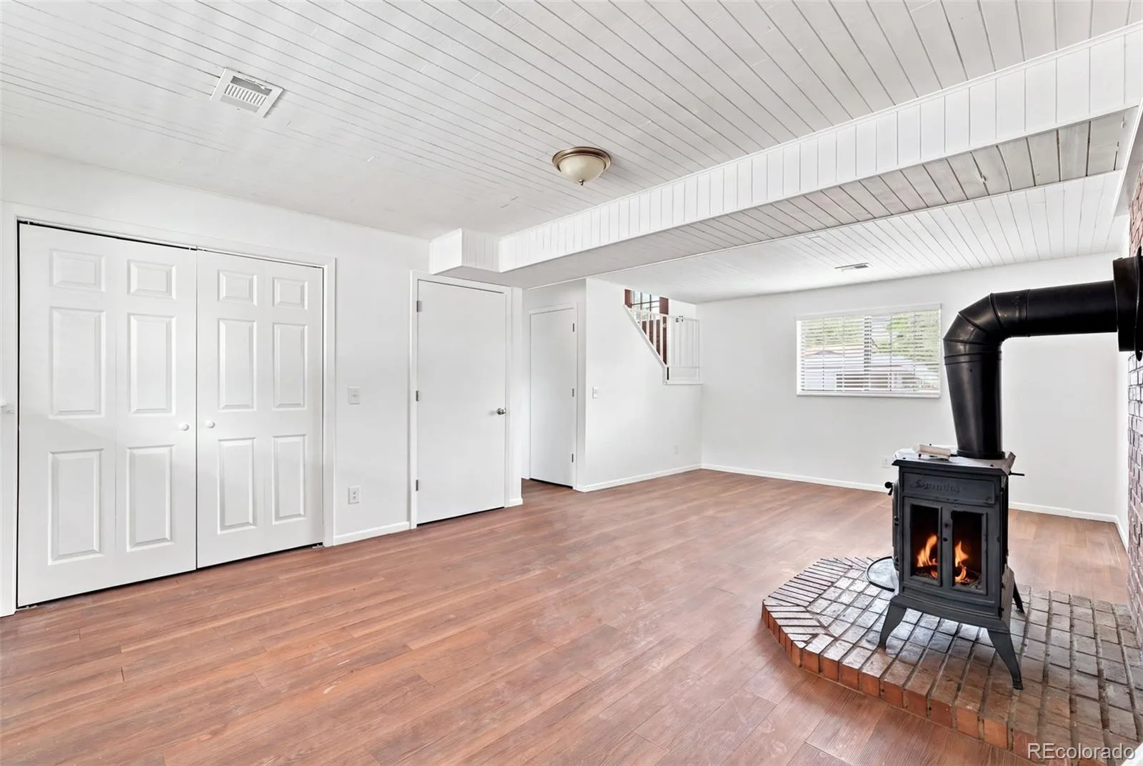 17958 E Oxford Drive Aurora CO 80013 | MLS #REC4689317 08222026004131 1600 18
