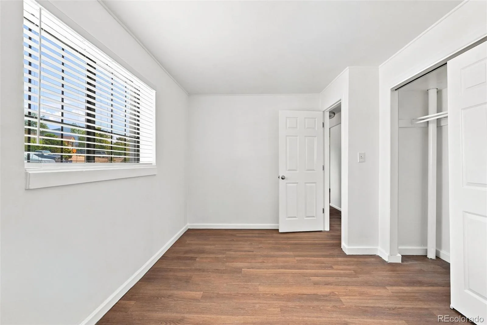 17958 E Oxford Drive Aurora CO 80013 | MLS #REC4689317 08222026004131 1600 22
