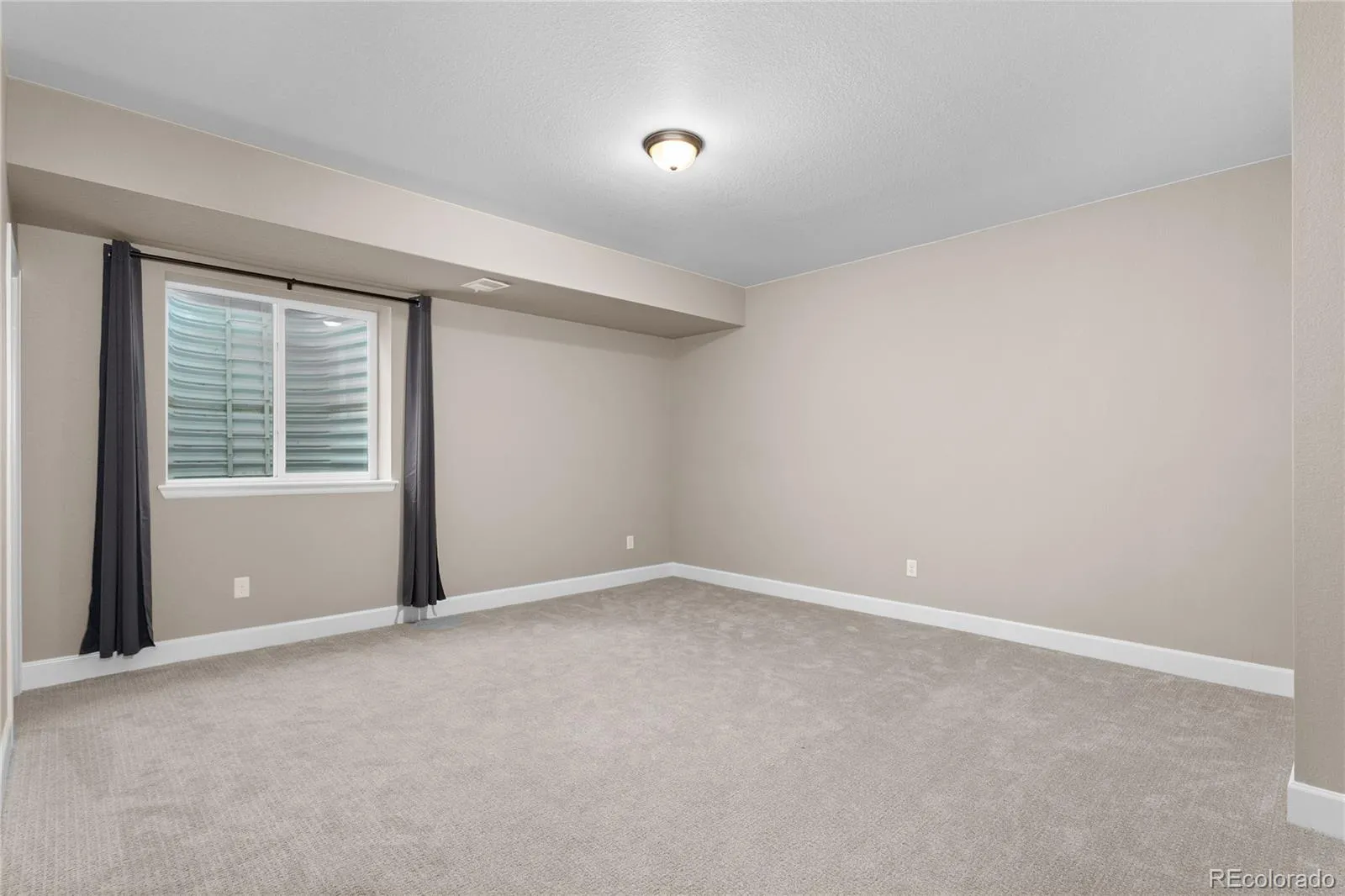 3988 Grand Baker Street Aurora CO 80019 MLS #REC4691159 05062026000235 1600 38