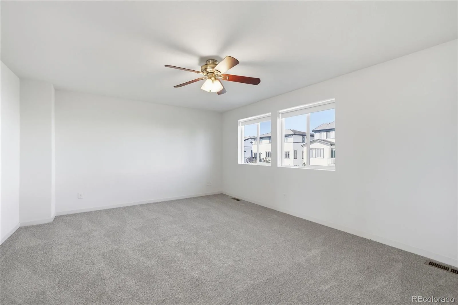10863 Touchstone Loop Parker CO 80134 | MLS #REC4691308 08252026005432 1600 13