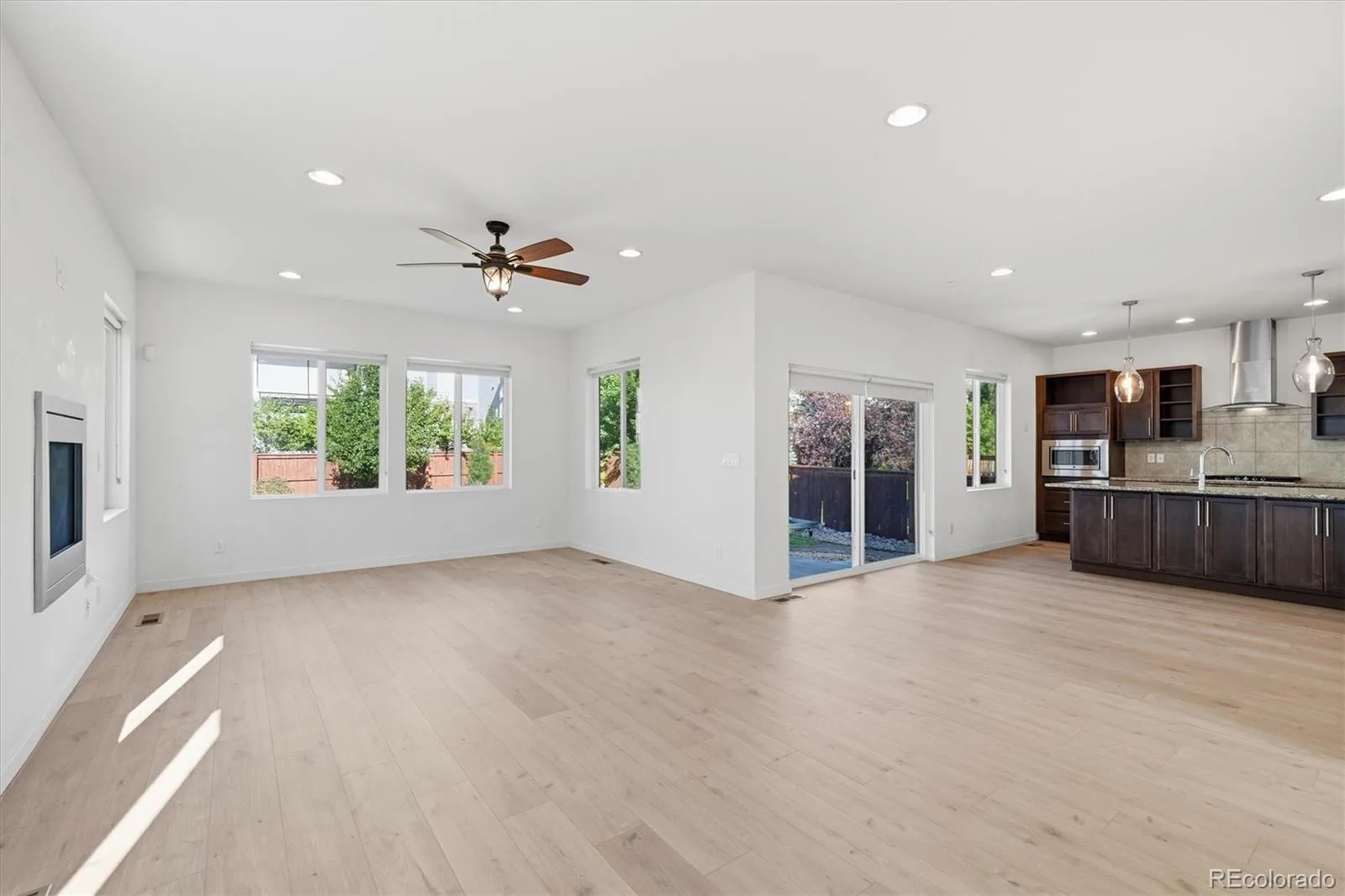 10863 Touchstone Loop Parker CO 80134 | MLS #REC4691308 08252026005432 1600 6