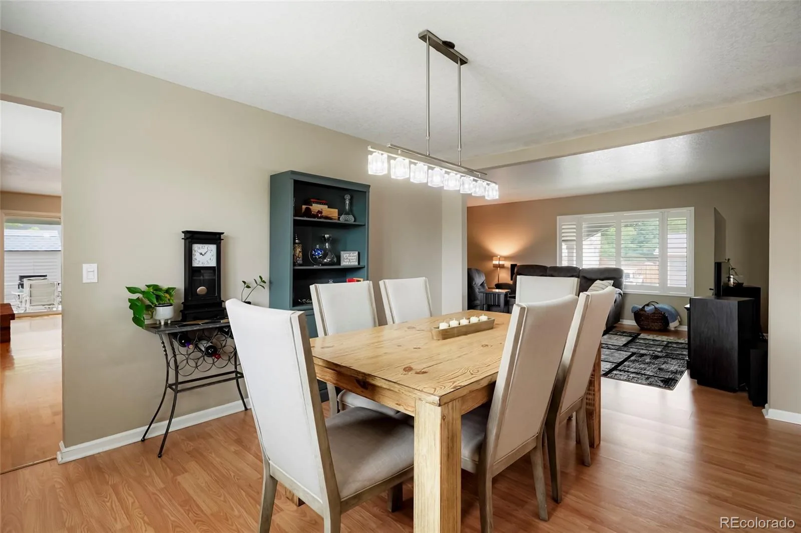 2383 S Holland Street Lakewood CO 80227 | MLS #REC4692585 08112026054227 1600 10