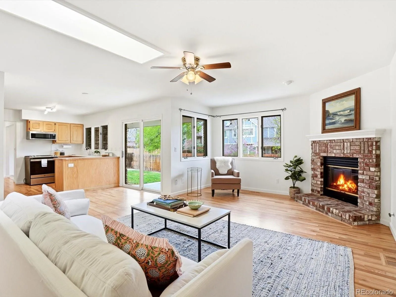 04112026144007 1600 1