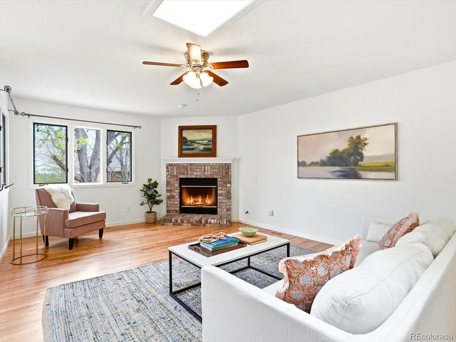 04112026144007 1600 24