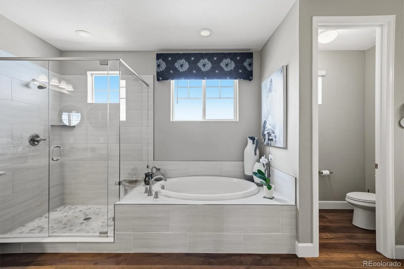 16332 Spanish Peak Way Broomfield CO 80023 | MLS #REC4694645 08272026202617 1600 20