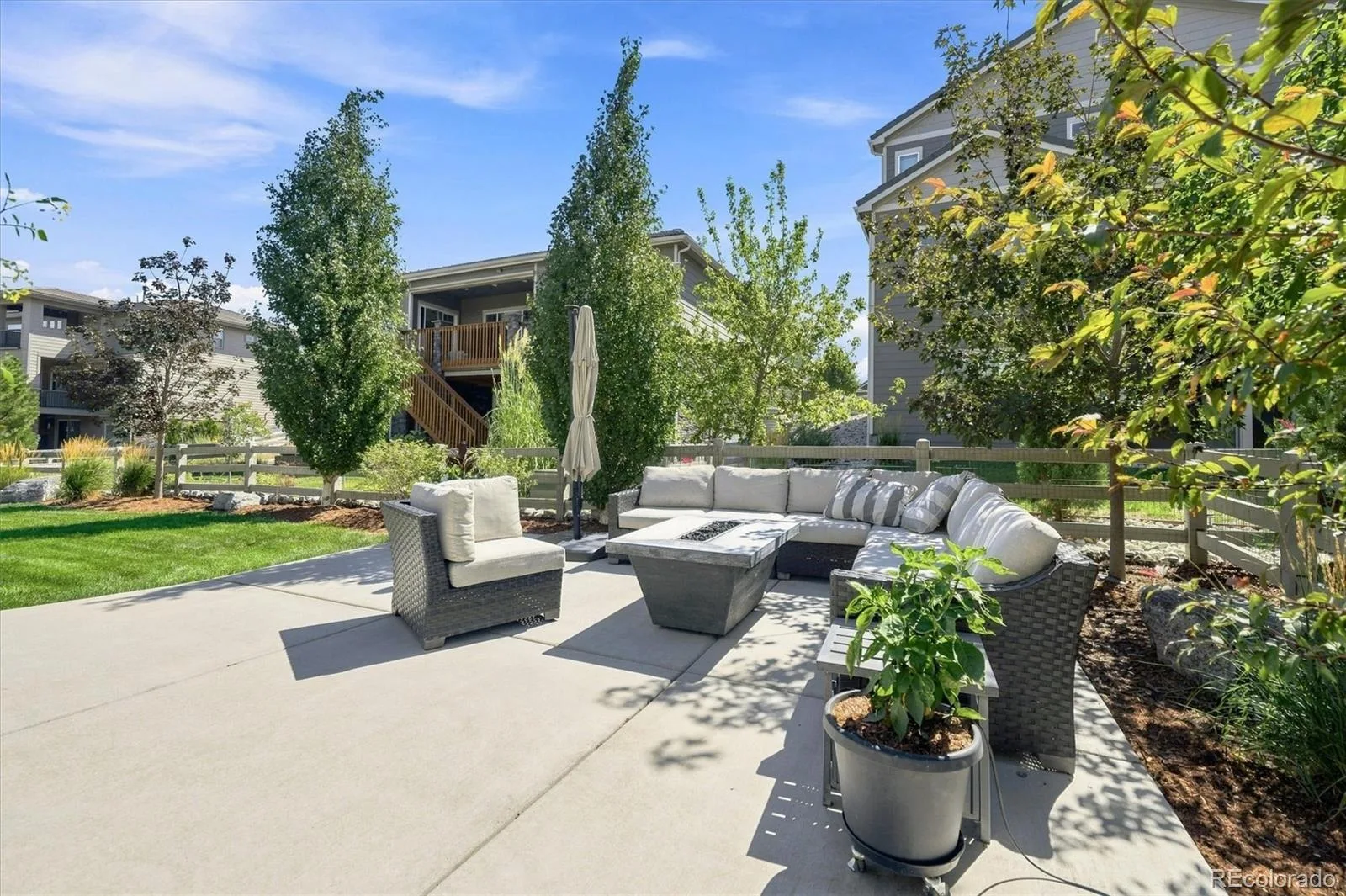 16332 Spanish Peak Way Broomfield CO 80023 | MLS #REC4694645 08272026202617 1600 36