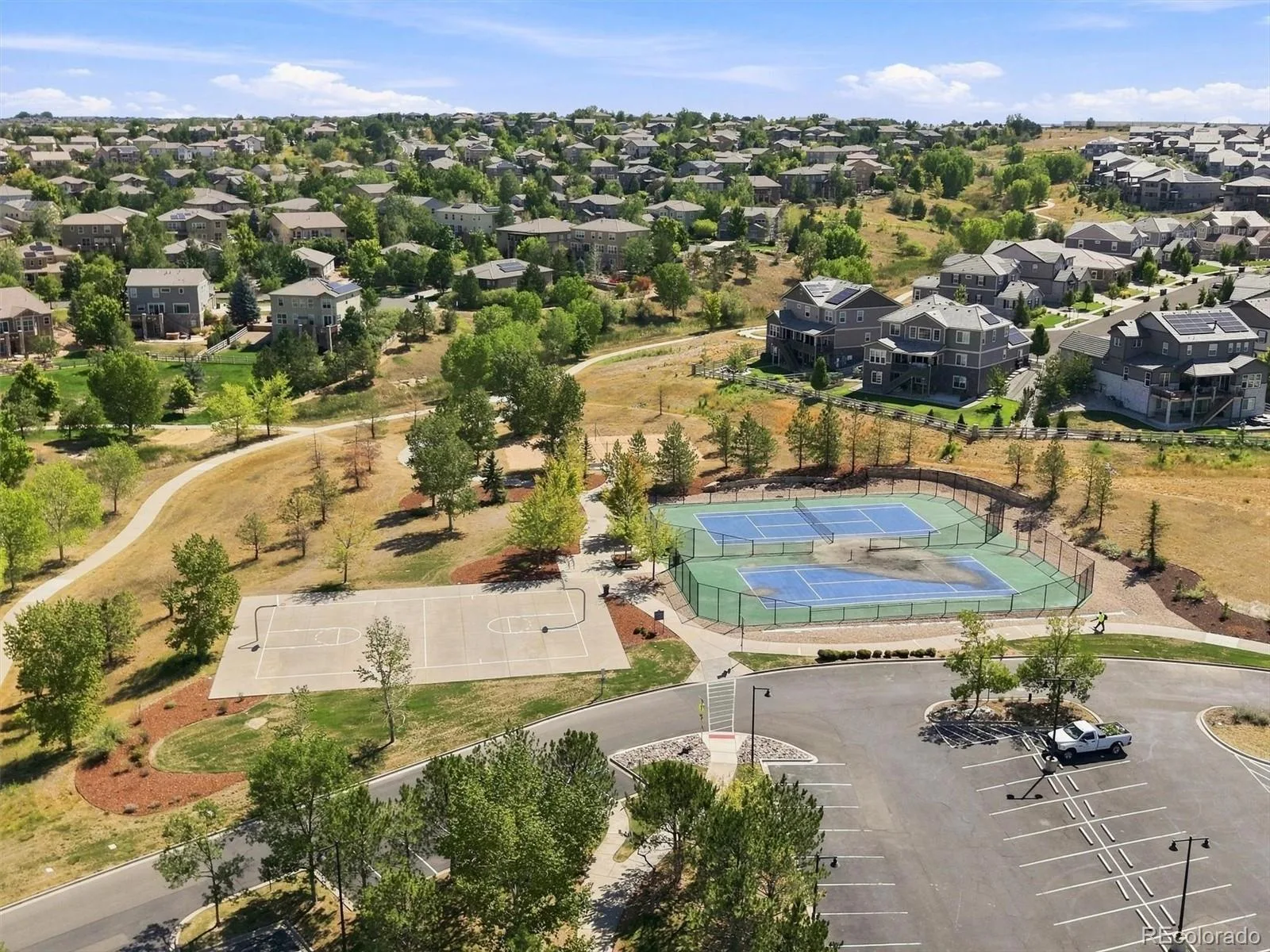 16332 Spanish Peak Way Broomfield CO 80023 | MLS #REC4694645 08272026202617 1600 40