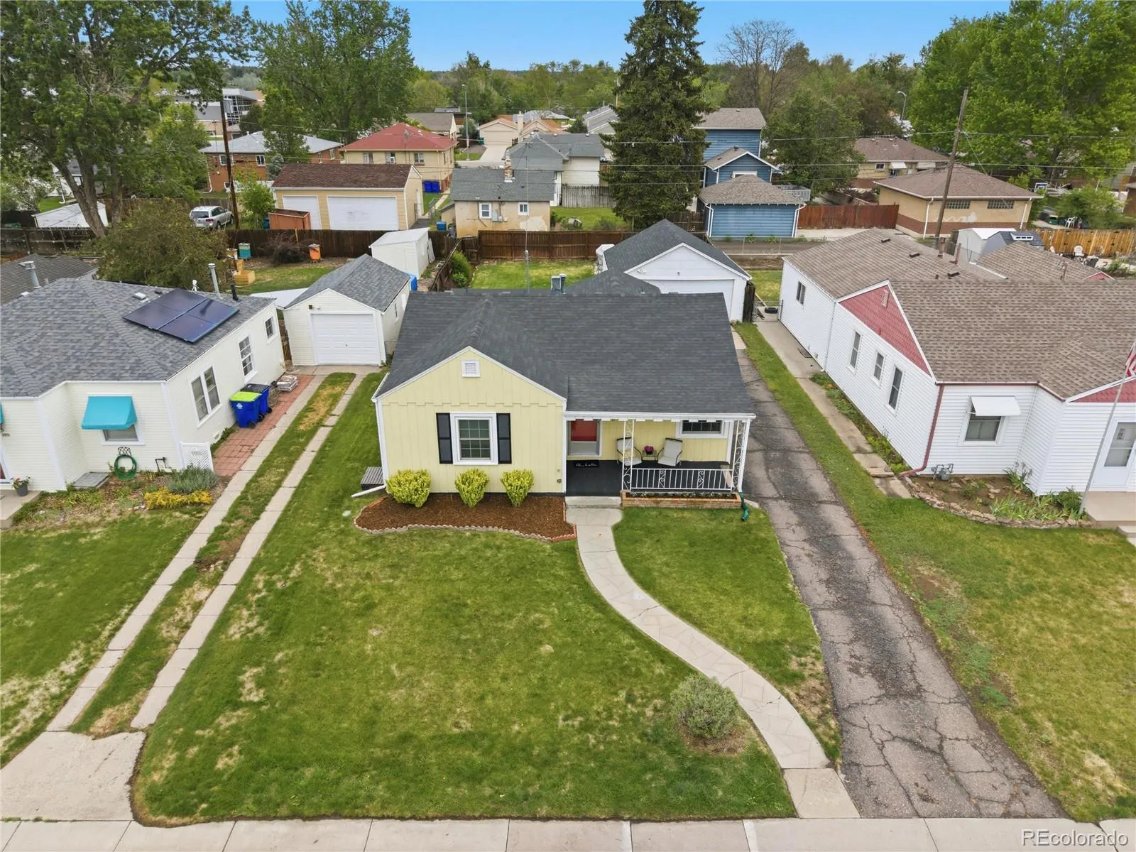 3930 S Grant Street Englewood CO 80113 MLS #REC4695359 05212026073420 1600 33
