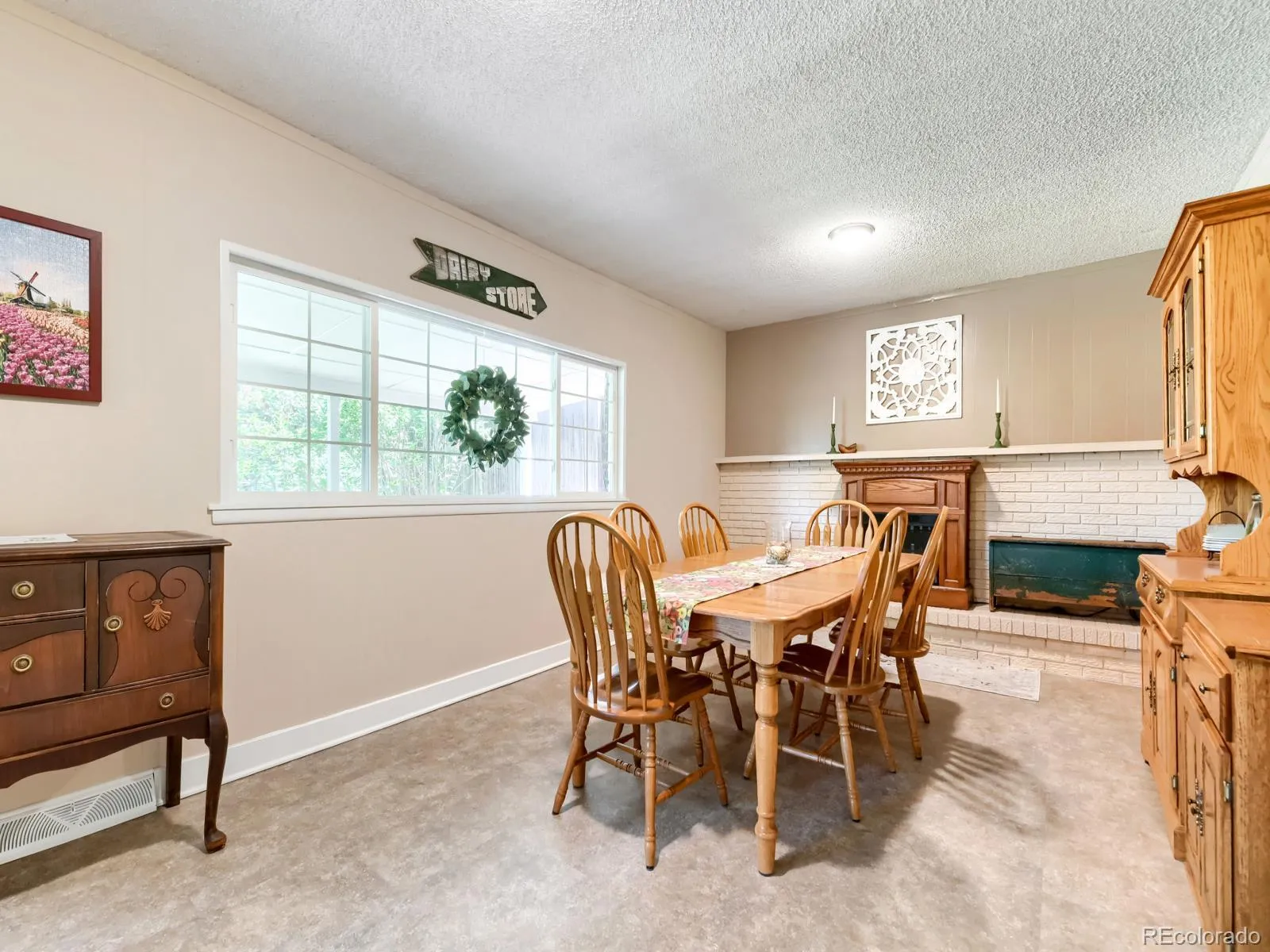 8705 E Chenango Avenue Denver CO 80237 MLS #REC4696064 05132026032310 1600 11
