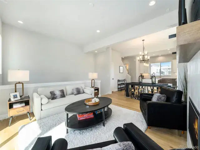 888 S Valentia Street #104 #20 Denver CO 80247 | MLS #REC4696985 04302025235350 640 9