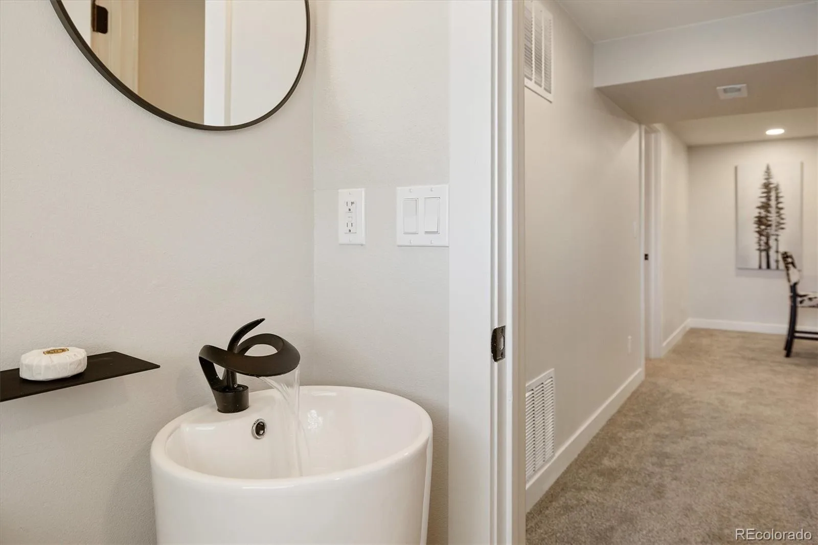 10172 W 69th Avenue Arvada CO 80004 MLS #REC4697075 06112026173805 1600 24
