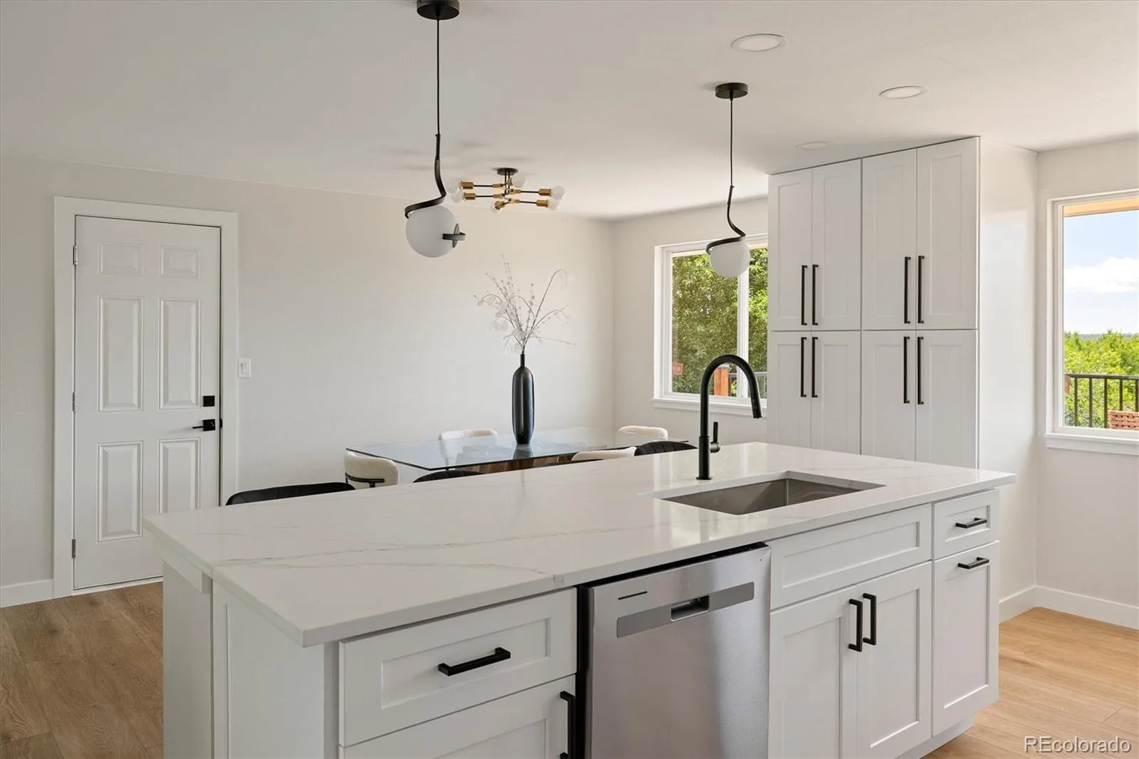 10172 W 69th Avenue Arvada CO 80004 MLS #REC4697075 06112026173805 1600 9