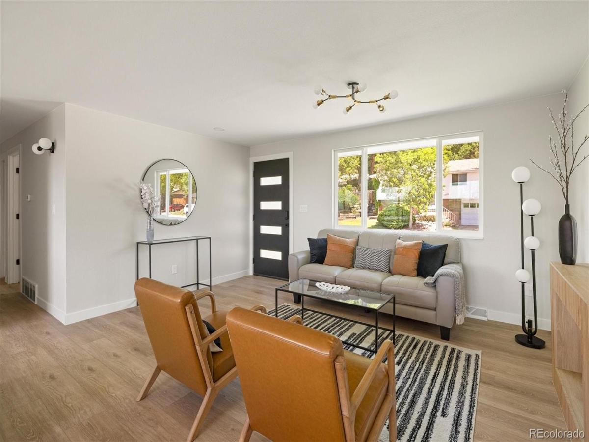 10172 W 69th Avenue Arvada CO 80004 | MLS #REC4697075 MLS #REC4697075 image #0