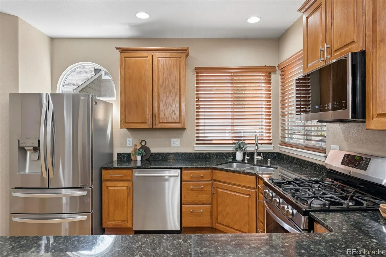13075 Marion Drive Thornton CO 80241 | MLS #REC4697256 08142026184229 1600 10