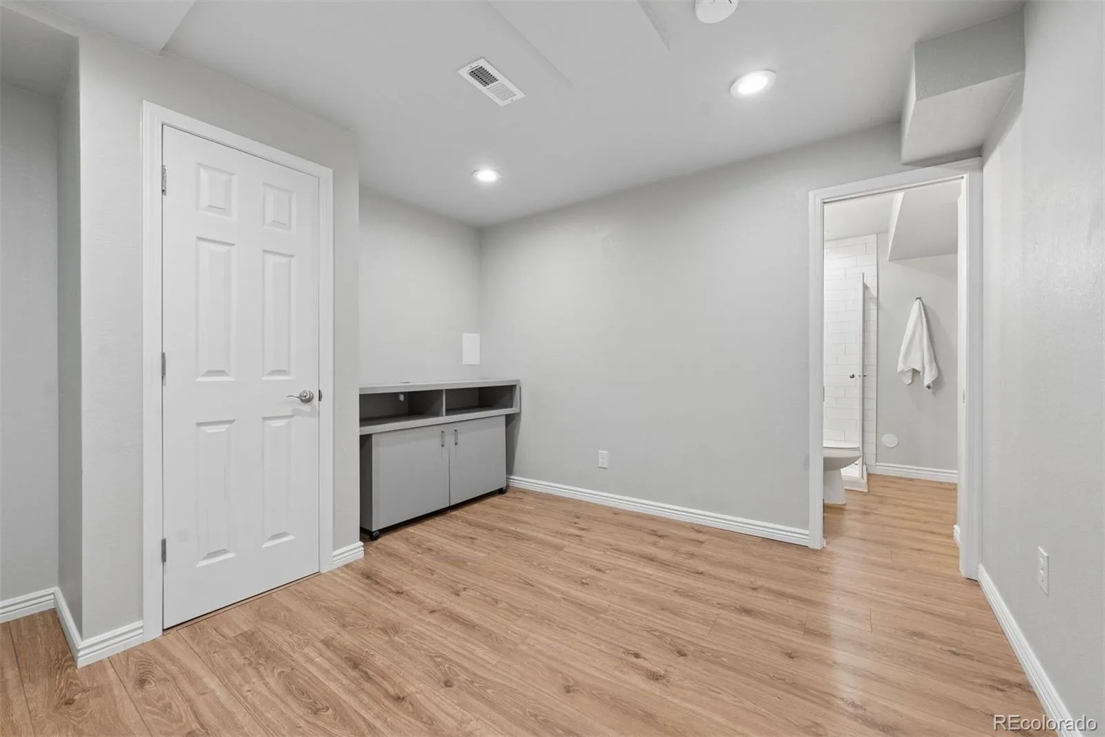 13075 Marion Drive Thornton CO 80241 | MLS #REC4697256 08142026184229 1600 31
