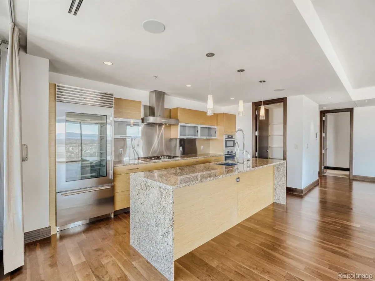 03262026004216 1200 10