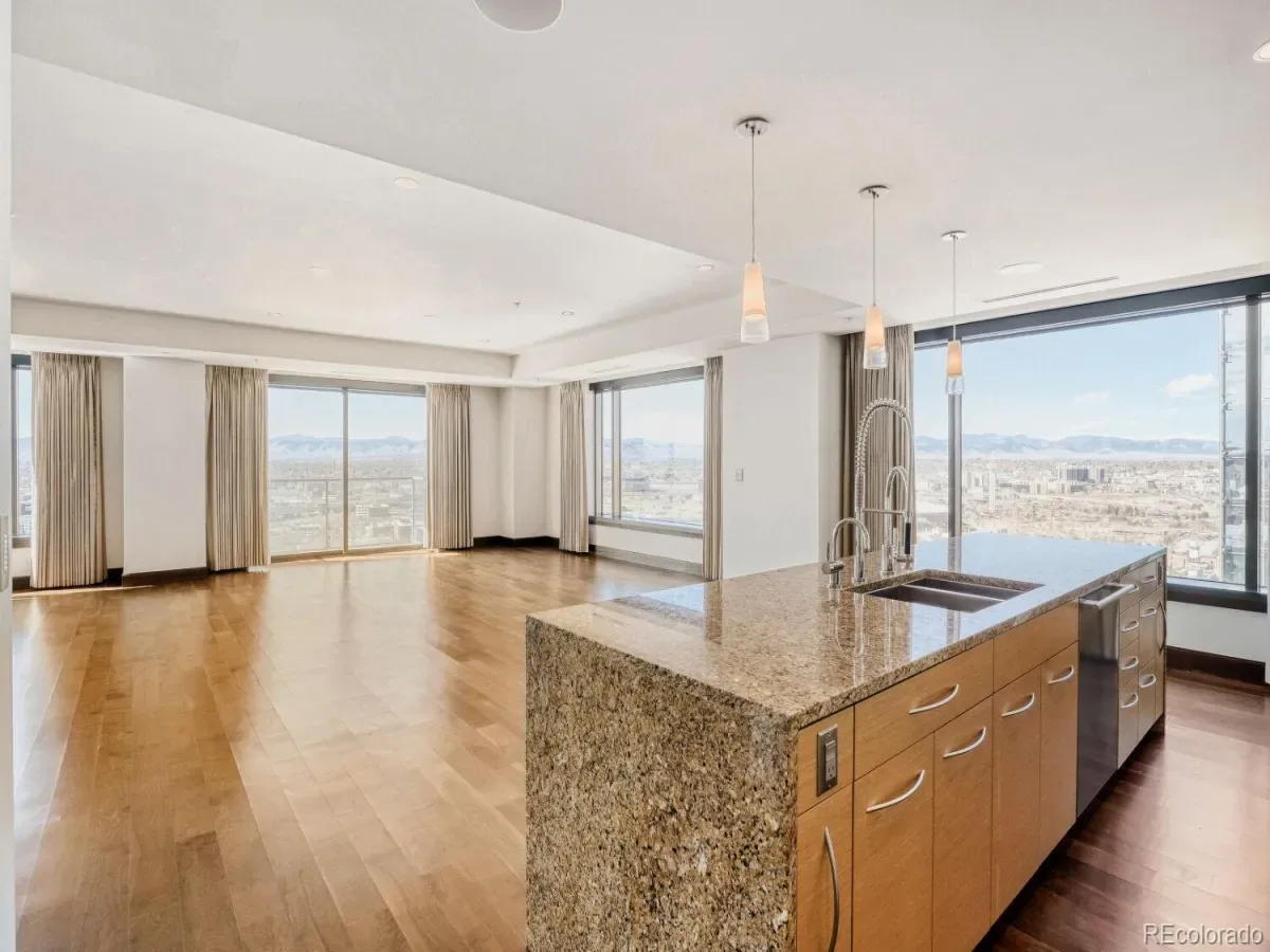 03262026004216 1200 12