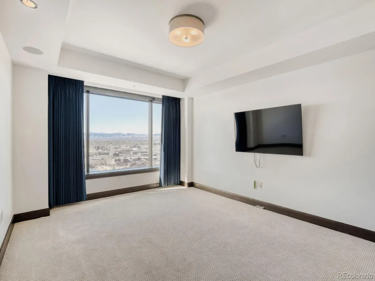 03262026004216 1200 20