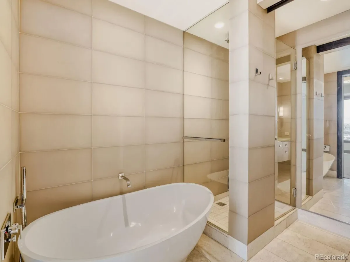 03262026004216 1200 22