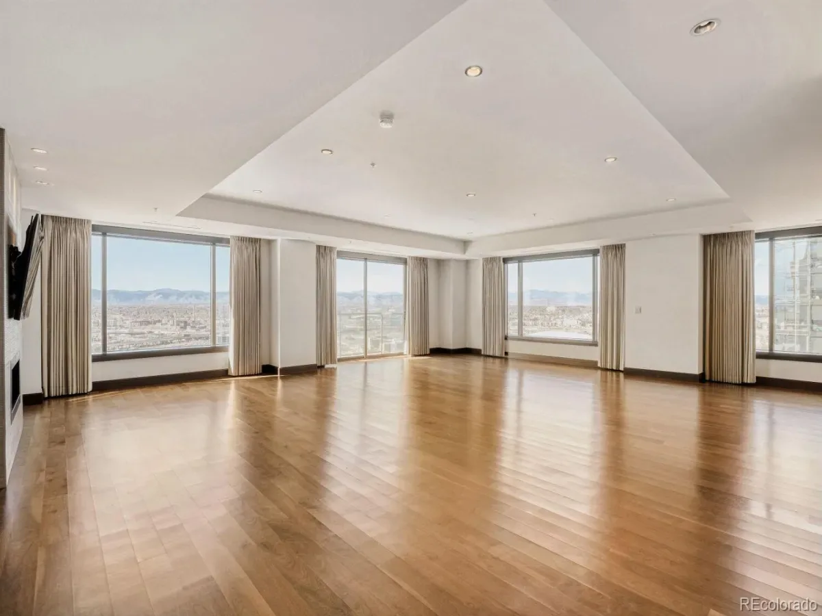 03262026004216 1200 7