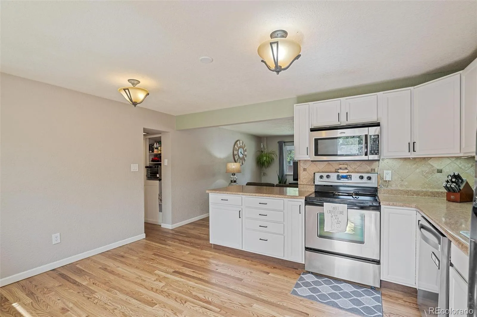 6691 Quay Court Arvada CO 80003 MLS #REC4698059 05232026094137 1600 8