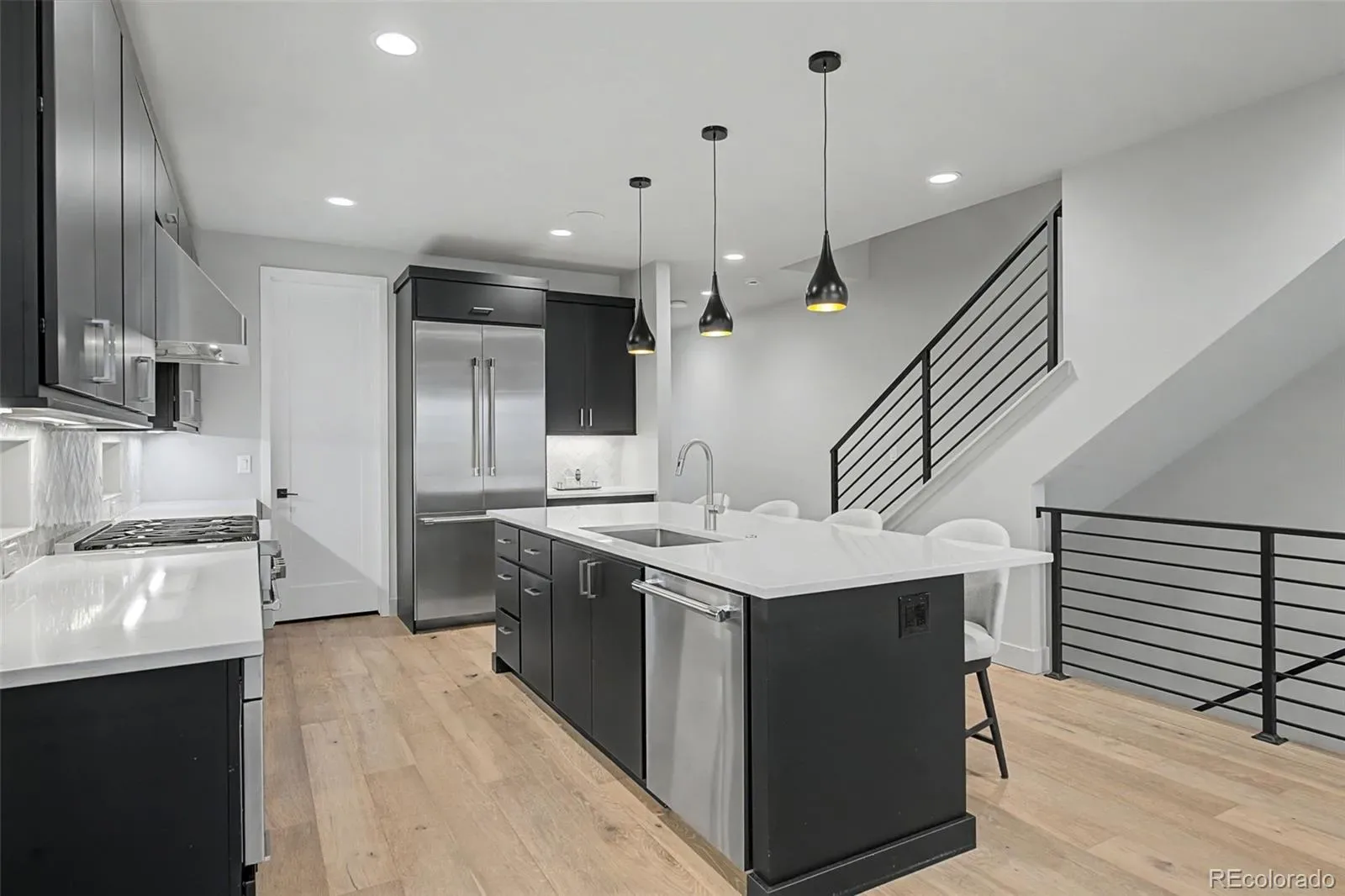 03272026170335 1600 9